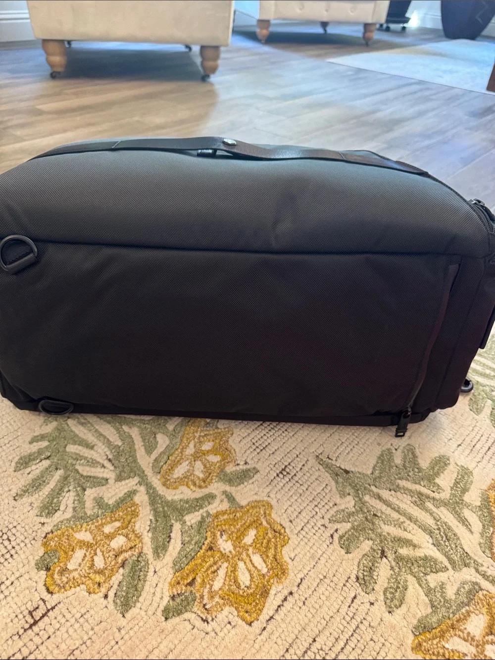 Tumi Sport Black Men’s golf Duffel with Detachable Shoulder Strap NWT